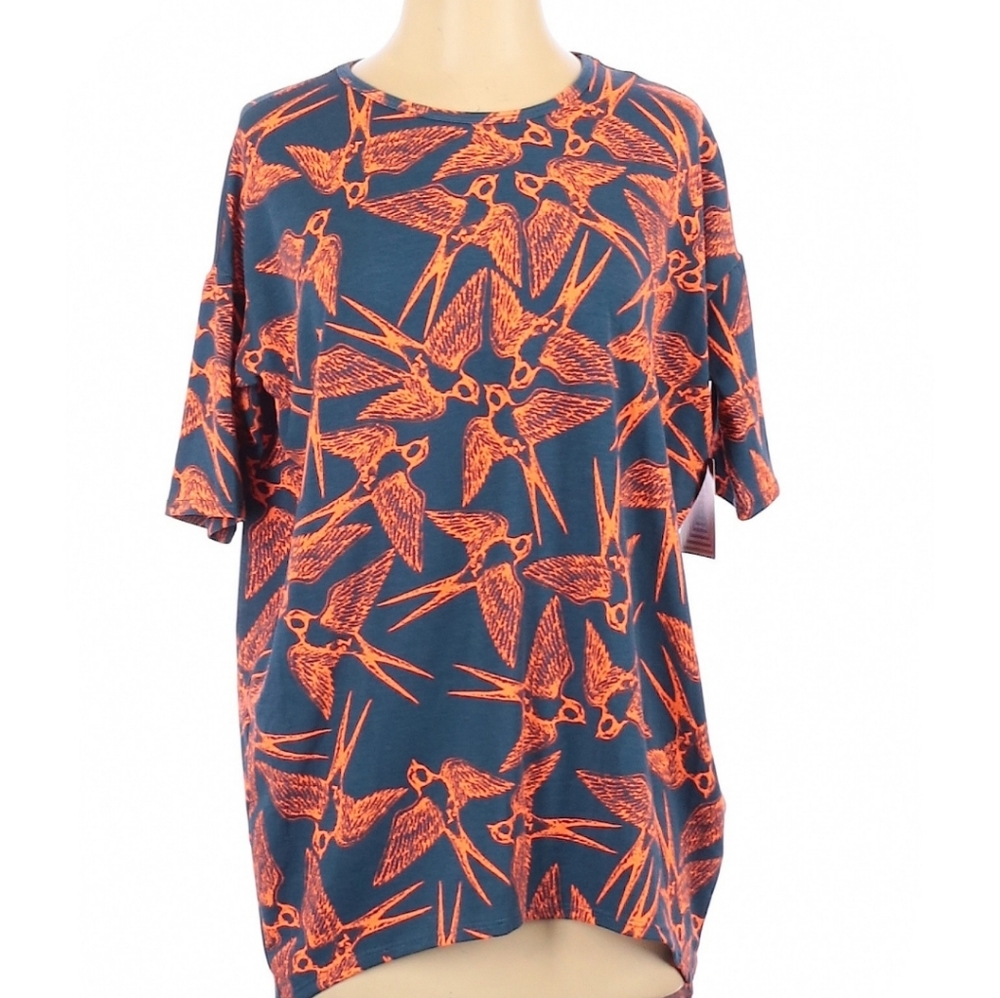 2/$20 LulaRoe Irma Shirt